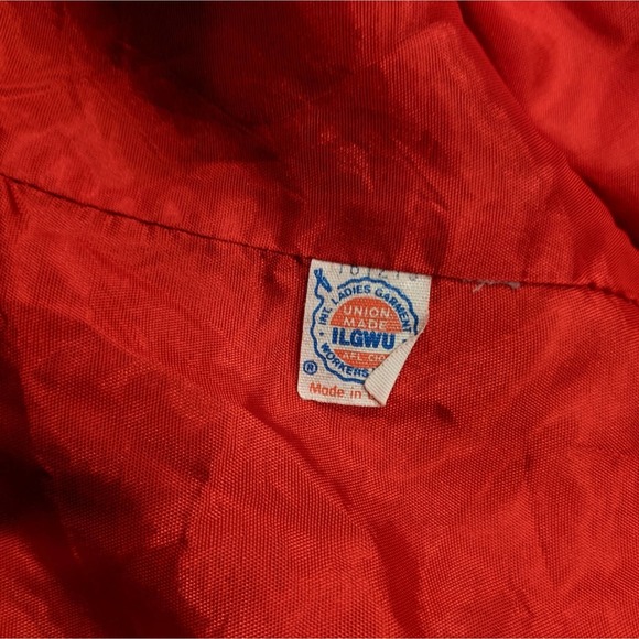 Vintage 80s Red Single Breasted Cropped Blazer, Union Made - Picture 8 of 10